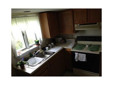 228 7th Ave, Woonsocket, RI 02895 - photo 4