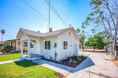 820 E G St, Colton, CA 92324 - photo 2