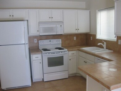 kitchen2