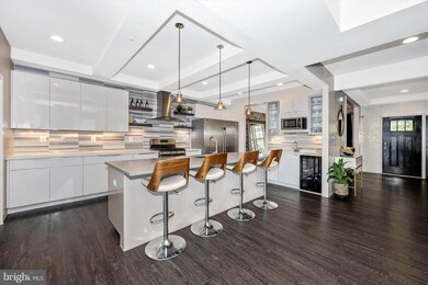 402 Broadway St, Frederick, MD 21701 - photo 2