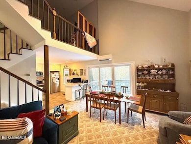 46 Corey Rd unit 46, Hancock, MA 01237 - photo 5