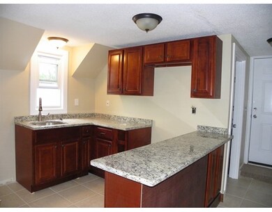 32 Beech St, Fitchburg, MA 01420 - photo 4