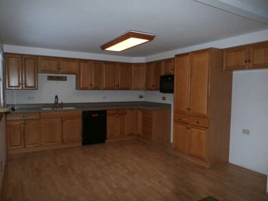 17751 Anthony Ave, Country Club Hills, IL 60478 - photo 5