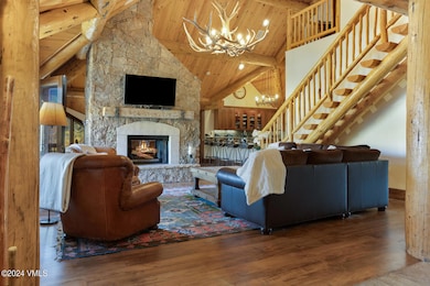 McCoy Peak Lodge 406 MLS-12