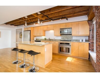 99-105 Broad St unit 6 B, Boston, MA 02110 - photo 5