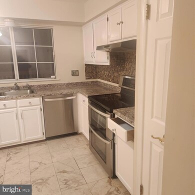 2115 Carriage Square Place, Silver Spring, MD 20906 - photo 6