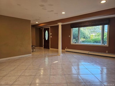 17-02 Clintonville St, Flushing, NY 11357 - photo 4