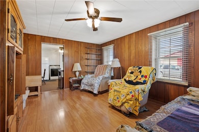 1212 Covert St, Aliquippa, PA 15001 - photo 3