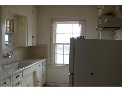 3925 Mckinley Ave, El Paso, TX 79930 - photo 4