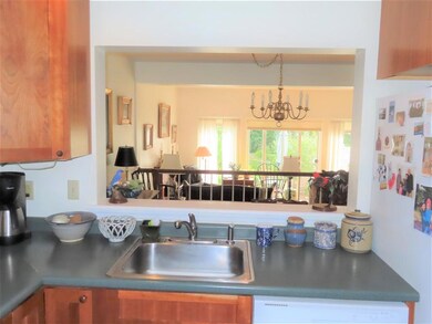 44 Windsor Ct unit 44, Keene, NH 03431 - photo 2