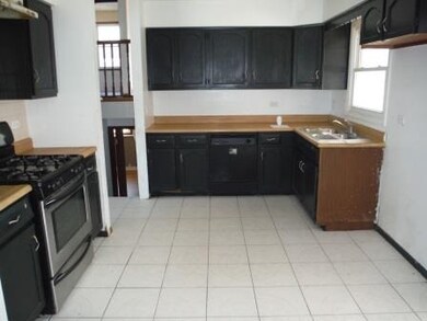 1411 Lizabeth Ln, Waukegan, IL 60087 - photo 5