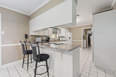Kitchen Bar