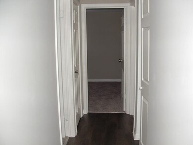 18130 Mary Ann Ln, Country Club Hills, IL 60478 - photo 4