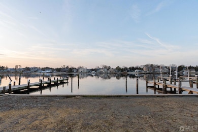 Dock