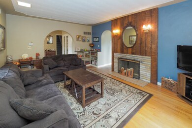 11005 E QR Ave-105