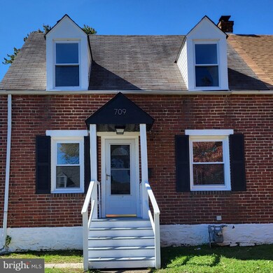 709 Colwell Rd, Swarthmore, PA 19081 - photo 2