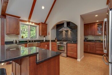 66 Sherwood Forest Rd, Weare, NH 03281 - photo 5