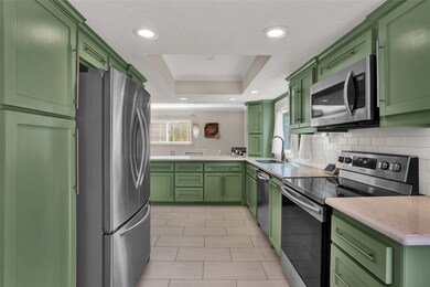 330 Gleneagles Dr, Friendswood, TX 77546 - photo 7