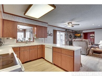 5808 Scenic Dr, Minnetonka, MN 55345 - photo 4