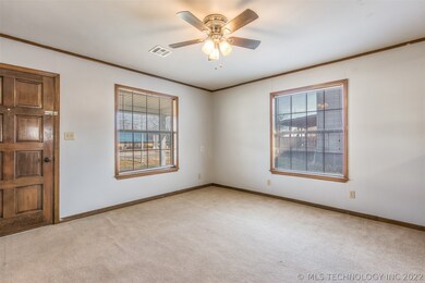 524 W Franklin St, Haskell, OK 74436 - photo 5