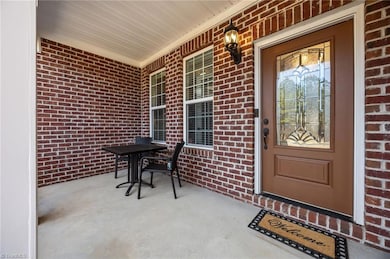 995 Chamberlin Dr, Asheboro, NC 27205 - photo 4