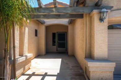 13755 W Cheery Lynn Rd-large-004-Exterio