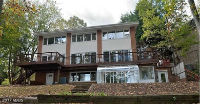 6222 Lakeview Dr, Falls Church, VA 22041 - photo 2