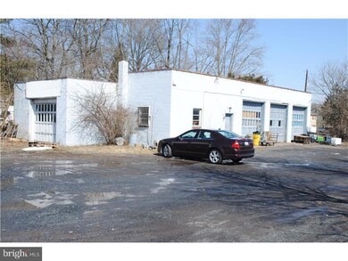 386 Heller Rd, Quakertown, PA 18951 - photo 3