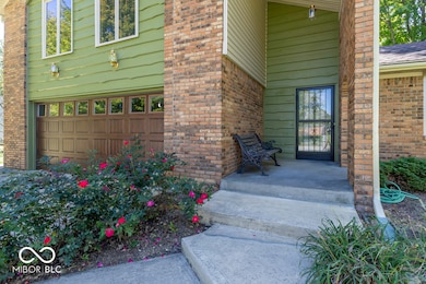 1115 Barcelona Dr, Greenwood, IN 46143 - photo 5