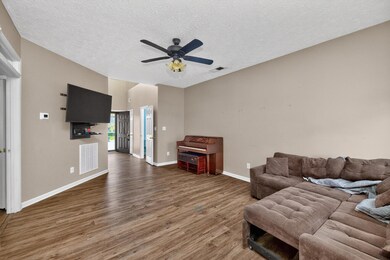 141 Warren Pass, Georgetown, KY 40324 - photo 4