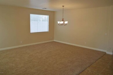 Formal Dining