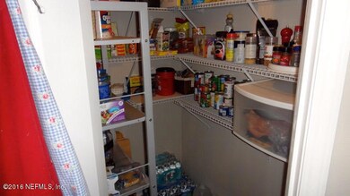 WalkingPantry