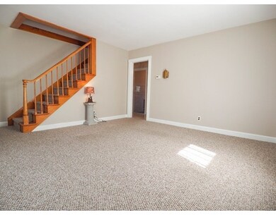 59 Florence St, Dracut, MA 01826 - photo 4