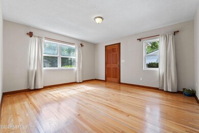 4633 Alpha Ave, Jacksonville, FL 32205 - photo 7