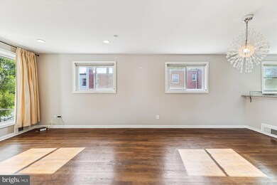 5246 Chillum Place NE, Washington, DC 20011 - photo 5