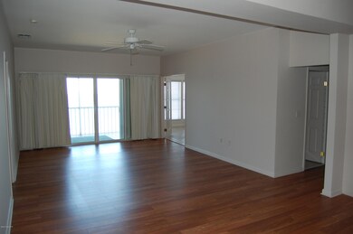 15_Living_view