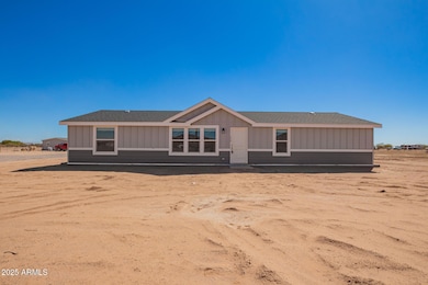 18191 N Amelia Dr, Maricopa, AZ 85139 - photo 2