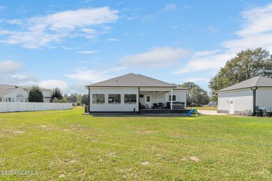 90 Oak Hill Dr, Dunn, NC 28334 - photo 5