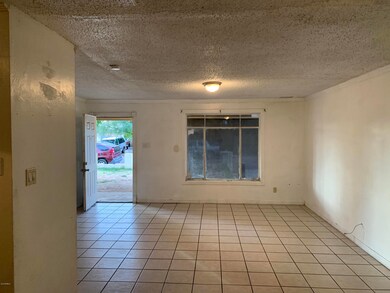 4433 N 48th Dr, Phoenix, AZ 85031 - photo 6