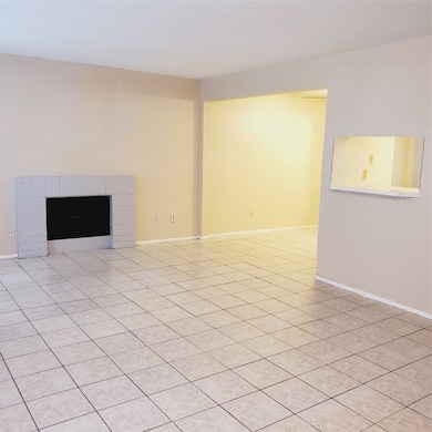 12511 Ashford Meadow Dr unit A, Houston, TX 77082 - photo 4