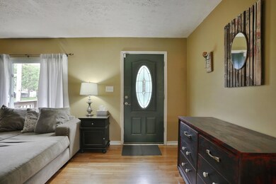 2433 Chinquo St, Grove City, OH 43123 - photo 4