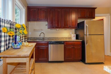 65-67 Paul Revere Rd unit 1, Arlington, MA 02476 - photo 6