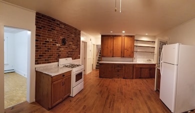 63 Harrington St unit 2, Southbridge, MA 01550 - photo 3