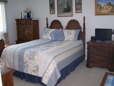 LIGHT & BRIGHT MASTER BEDROOM