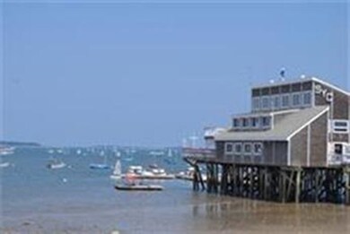 172 Vassall St unit 2, Quincy, MA 02170 - photo 2