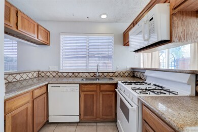 8627 Pool Creek Dr, Houston, TX 77095 - photo 7