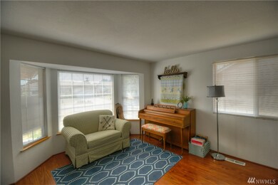 16224 Prairie Creek Loop SE, Yelm, WA 98597 - photo 3