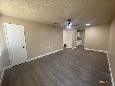 301 Rockwood Dr unit j-5, Wimberley, TX 78676 - photo 4