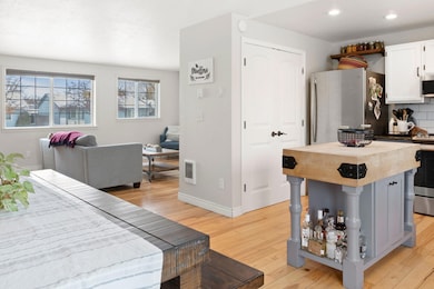 3226 SW Pumice Place, Redmond, OR 97756 - photo 6