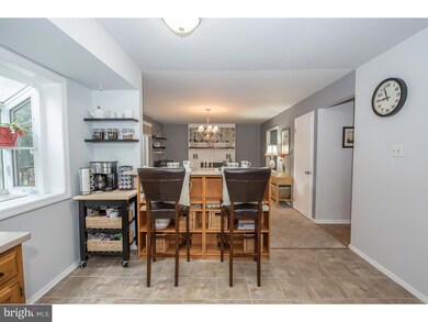 402 Karen Ln, Wallingford, PA 19086 - photo 7